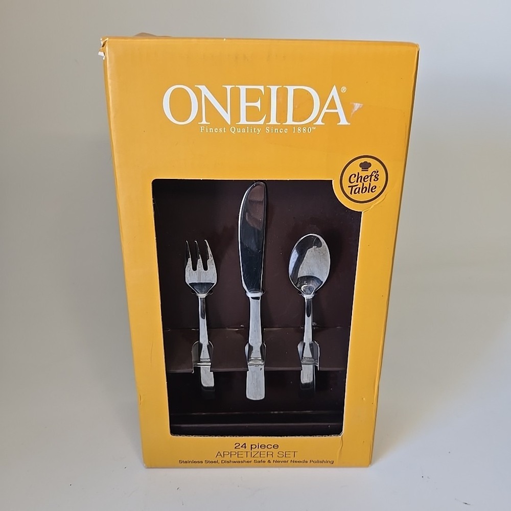 Oneida 24 Piece Stainless Appetizer‎ Set